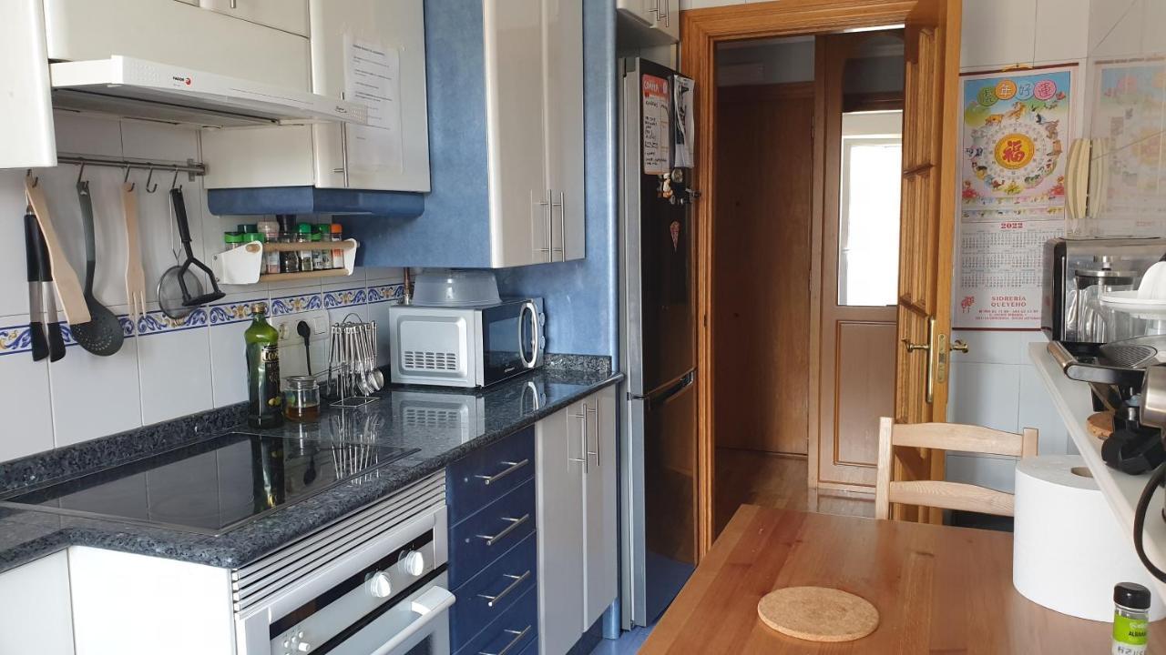 Alberto Astur Habitaciones privadas màs cocina compartida Oviede Extérieur photo